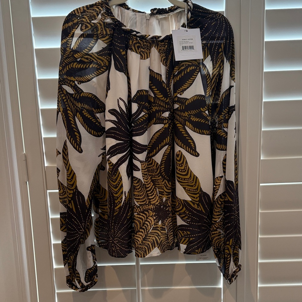 Marie Oliver Black and Brown Leaf Print Blouse